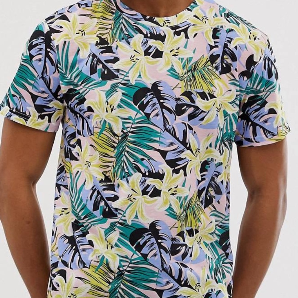 Floral short sleeve tshirt